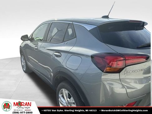 Certified 2024 Buick Encore GX Preferred w/ Comfort Package AWD/4WD image 7