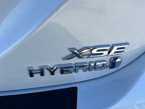 Used 2024 Toyota Camry XSE image 6