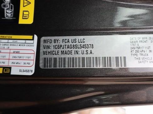 New 2025 Jeep Gladiator Sport image 45