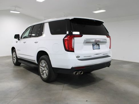 Used 2024 GMC Yukon Denali image 7
