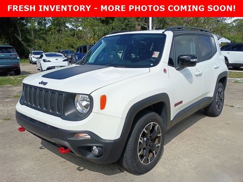 Certified 2023 Jeep Renegade Trailhawk AWD/4WD image 1