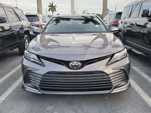 Used 2024 Toyota Camry LE w/ Convenience Package FWD image 2