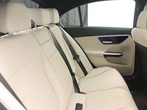 New 2025 Mercedes-Benz C 300 4MATIC Sedan image 10