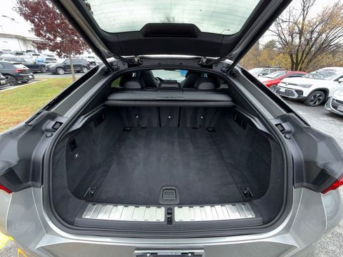 Used 2021 BMW X6 M w/ Competition Package image 24