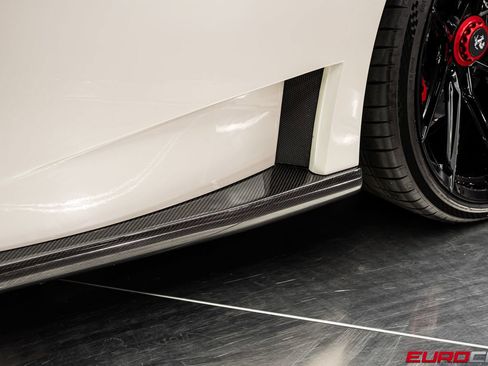 Used 2021 Ferrari F8 Tributo RWD image 25