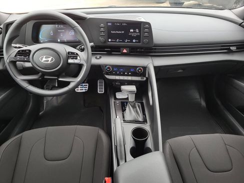 New 2026 Hyundai Elantra Sport FWD image 11