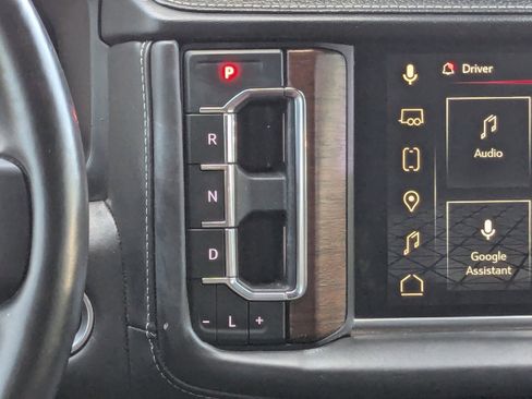 Used 2023 GMC Yukon XL Denali Ultimate image 21