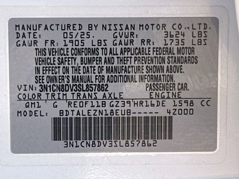 Used 2025 Nissan Versa S w/ Trunk Package image 31