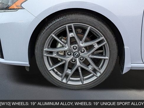 Certified 2024 Nissan Altima 2.0 SR image 12