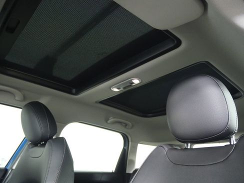 Used 2019 MINI Cooper Countryman S w/ Premium Package image 13