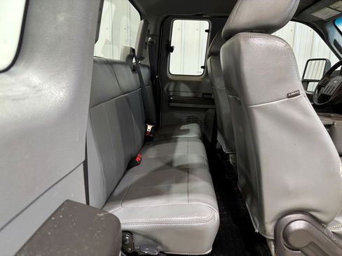 Used 2014 Ford F250 XL w/ Power Equipment Group image 14