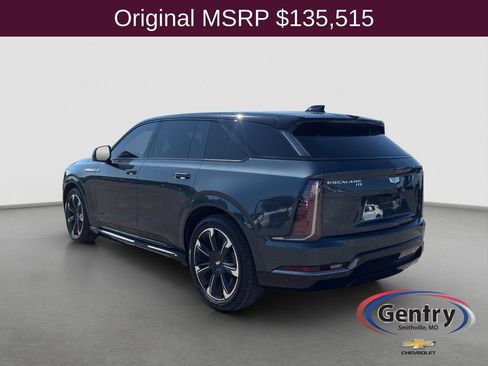 Used 2026 Cadillac Escalade IQ Sport 1 AWD/4WD image 4
