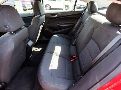 Used 2018 Chevrolet Cruze LS FWD image 36