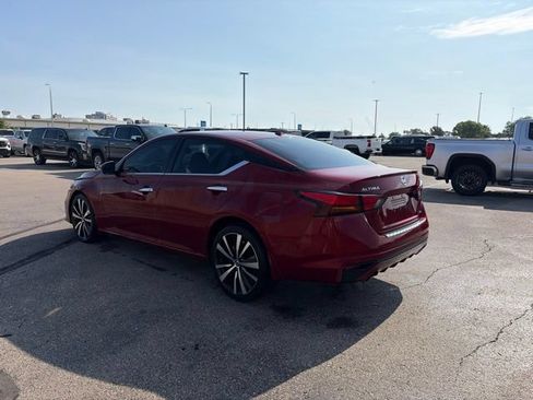 Used 2021 Nissan Altima 2.5 Platinum AWD/4WD image 4