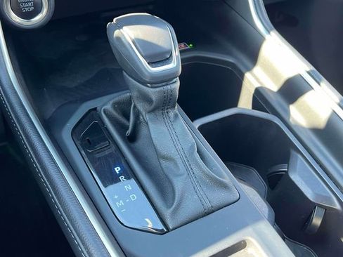 Certified 2025 Toyota Grand Highlander Platinum image 31