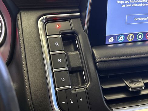 Used 2021 Chevrolet Tahoe High Country image 24