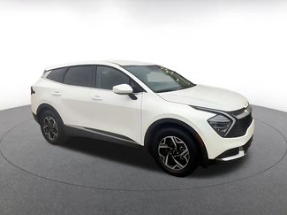 Used 2025 Kia Sportage LX FWD video 2