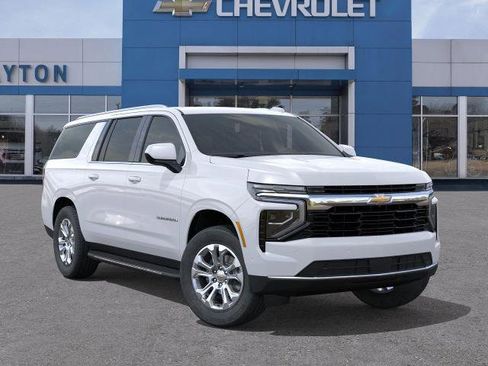 New 2026 Chevrolet Suburban LS image 28
