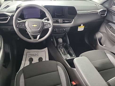 New 2026 Chevrolet TrailBlazer LS w/ LS Convenience Package image 2