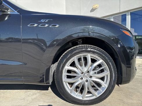 Certified 2022 Maserati Levante GT image 10