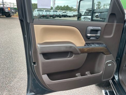 Used 2019 GMC Sierra 2500 Denali w/ Duramax Plus Package image 13