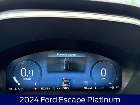 Used 2024 Ford Escape Platinum AWD/4WD image 19