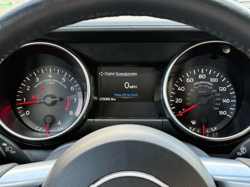 Used 2023 Ford Mustang Coupe RWD image 19