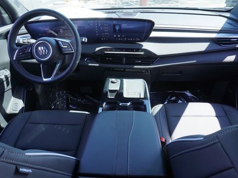 New 2025 Buick Enclave Preferred image 12