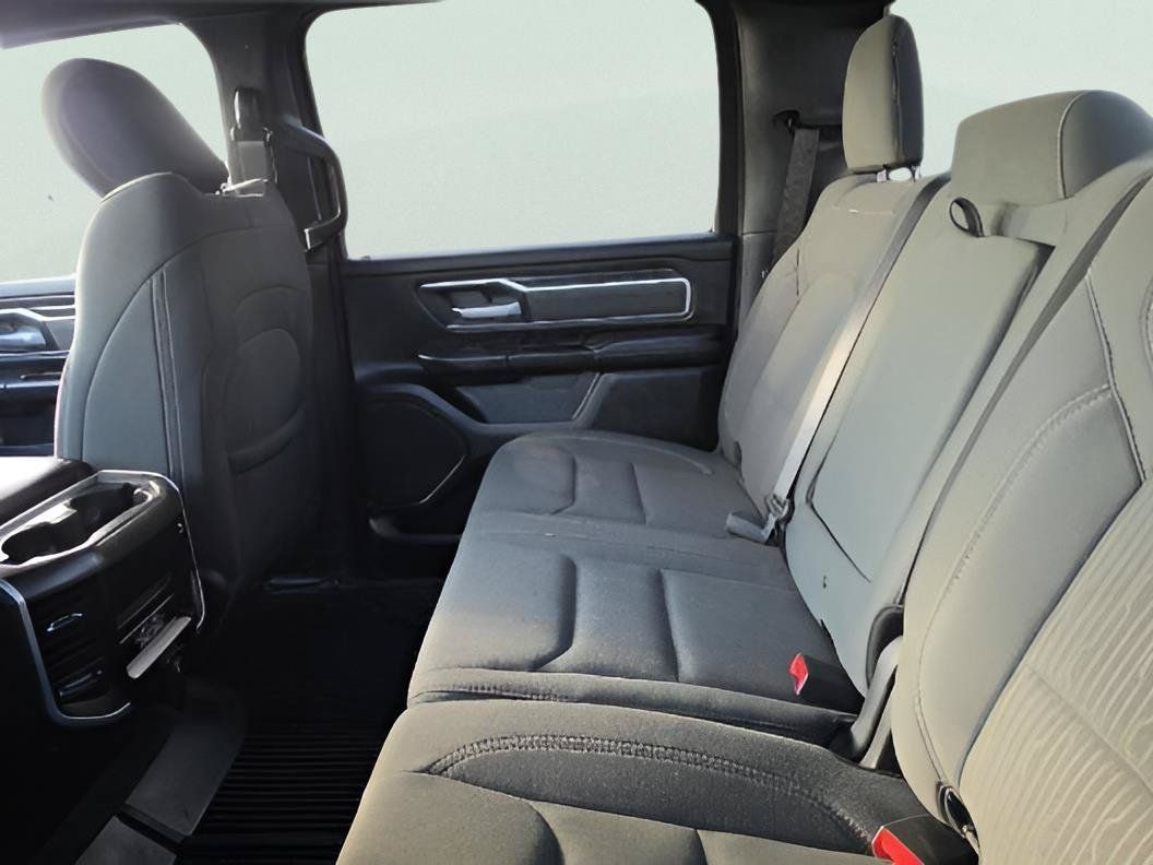 Used 2021 RAM 1500 Big Horn AWD/4WD image 7