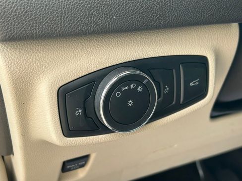 Used 2017 Lincoln MKC Reserve AWD/4WD image 25