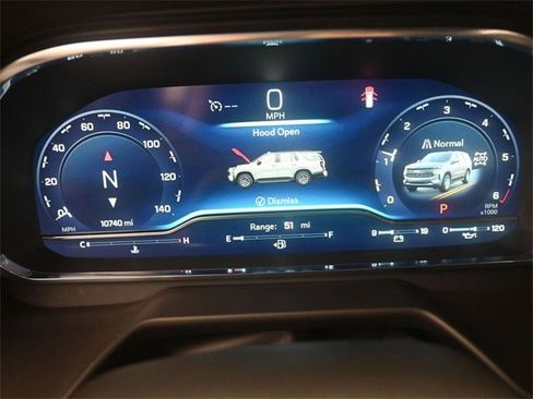 Used 2024 Chevrolet Tahoe Z71 w/ Luxury Package image 38