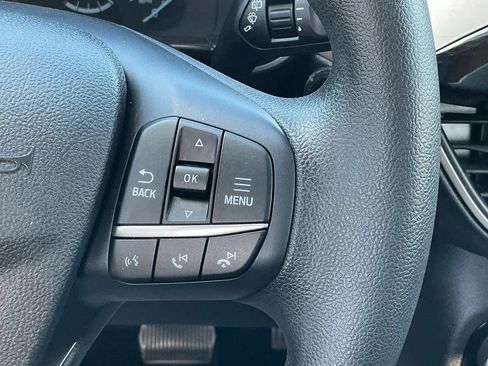 Used 2022 Ford Escape SE image 17