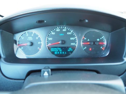 Used 2013 Chevrolet Impala LTZ FWD image 18
