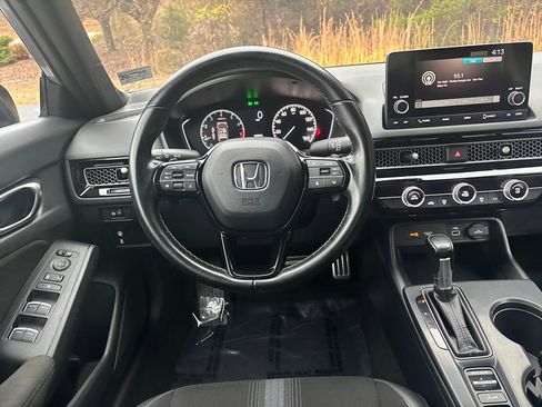 Certified 2023 Honda Civic Sport image 16