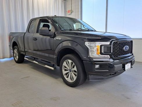 Used 2018 Ford F150 XL w/ Equipment Group 101A Mid AWD/4WD image 4