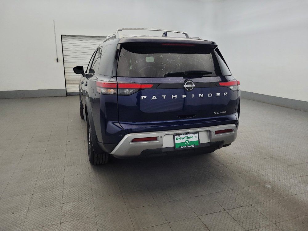 Used 2022 Nissan Pathfinder SL AWD/4WD image 6