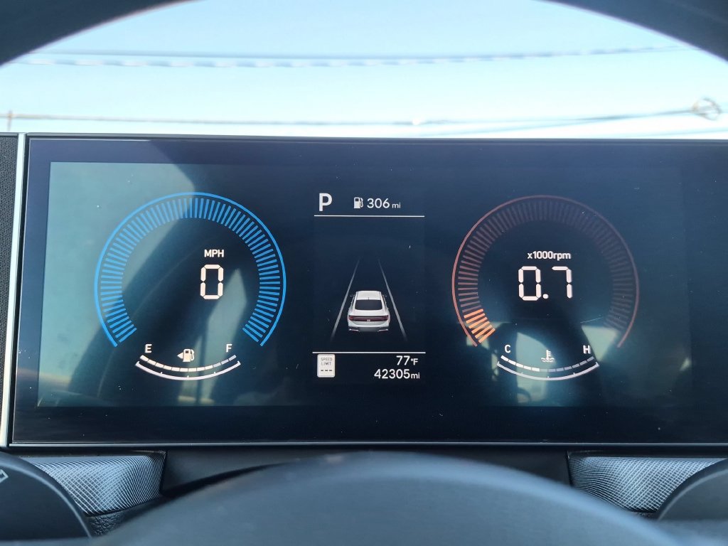 Used 2025 Hyundai Sonata SEL FWD image 16