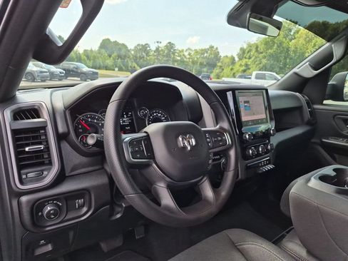 Used 2026 RAM 1500 Express RWD image 16
