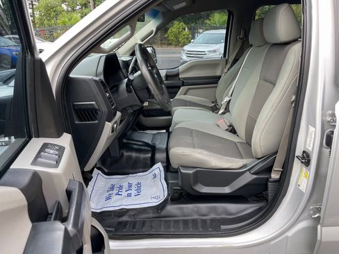 Used 2017 Ford F150 XL w/ Equipment Group 101A Mid AWD/4WD image 9