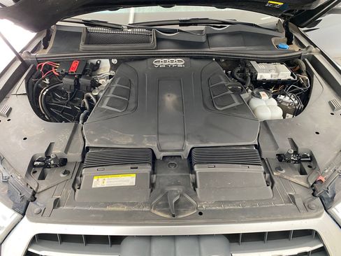 Used 2018 Audi Q7 3.0T Prestige w/ Prestige Package image 32