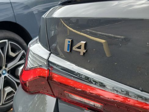 Used 2023 BMW i4 M50 image 7