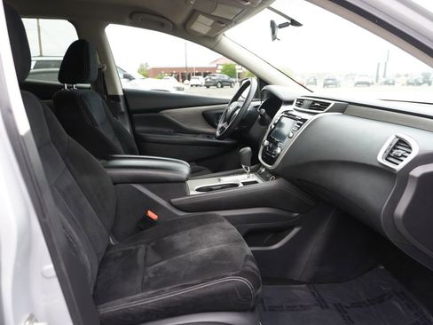 Used 2018 Nissan Murano S FWD image 9
