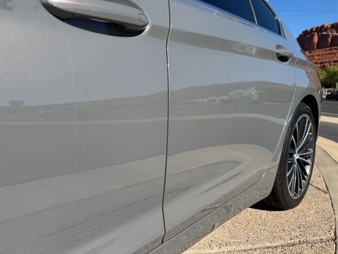 Used 2022 BMW 530e xDrive 530e xDrive w/ Premium Package image 28