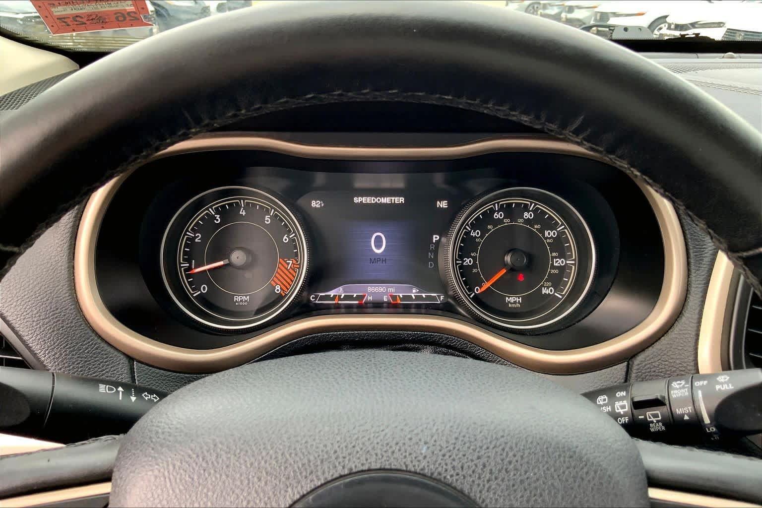 Used 2015 Jeep Cherokee Limited AWD/4WD image 26