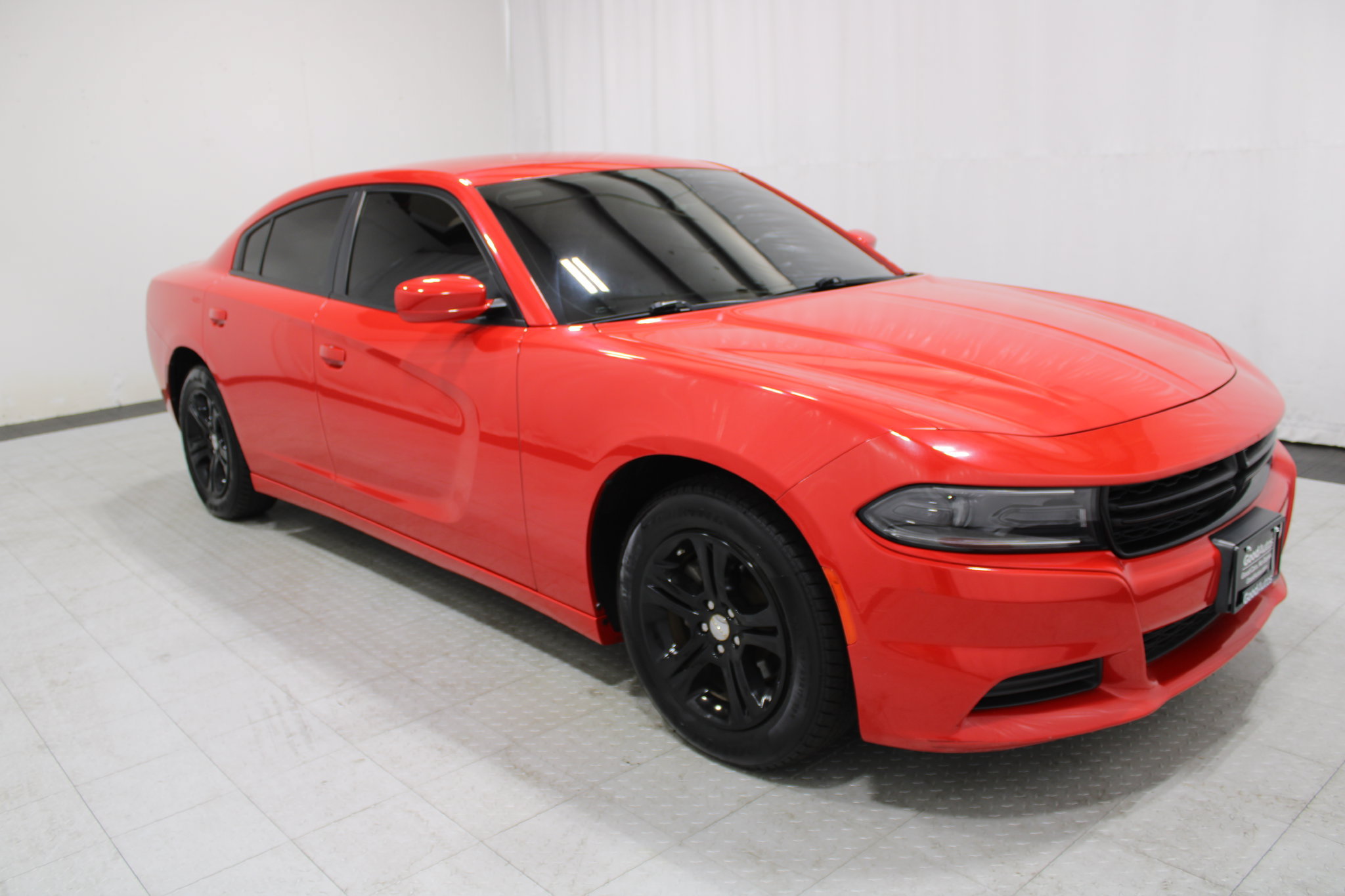 Used 2022 Dodge Charger SXT RWD image 4