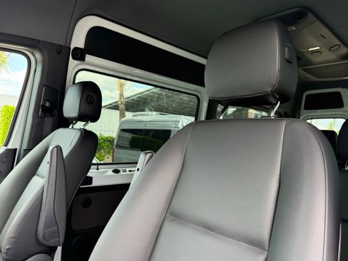 New 2025 Mercedes-Benz Sprinter 2500 image 21