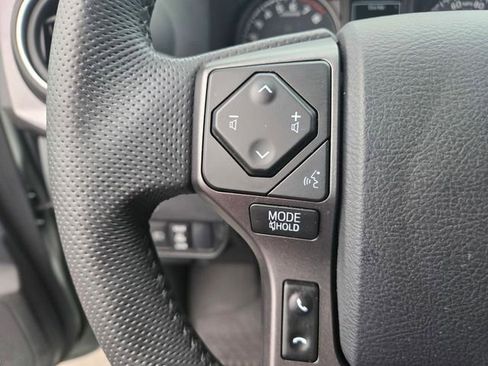 Certified 2023 Toyota Tacoma TRD Off-Road w/ Technology Package AWD/4WD image 24
