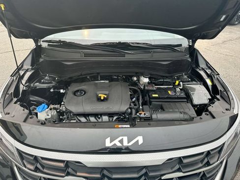 Certified 2024 Kia Seltos LX AWD/4WD image 19