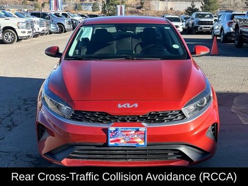 Used 2023 Kia Forte LXS w/ LXS Technology Package image 9