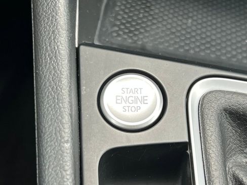 Used 2024 Volkswagen Jetta SE image 26